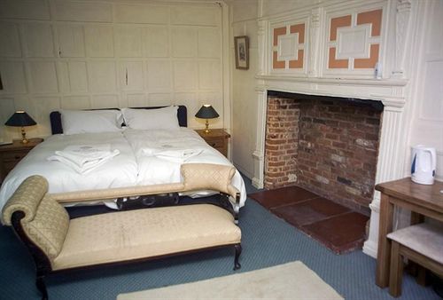 White Hart 2*